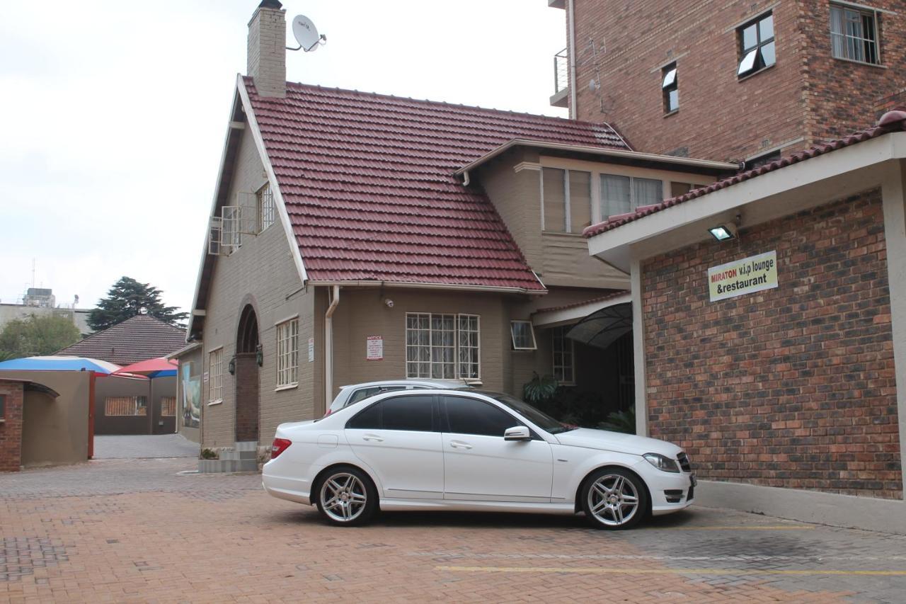 Miraton Guest Lodge Johannesburgo Exterior foto